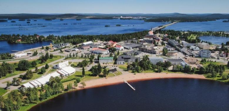 Hotel Mestarin Kievari Kemijärvi Екстериор снимка